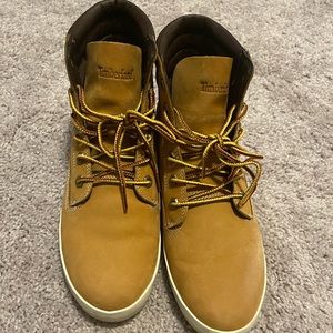 Timberland women size 9